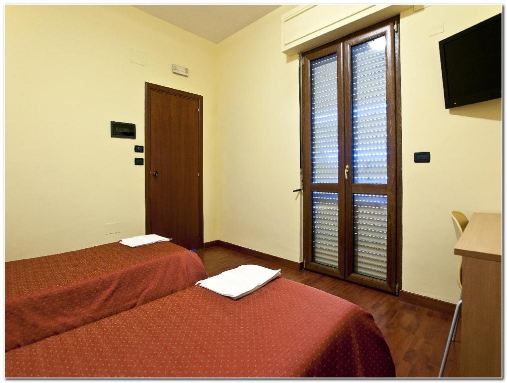 Hotel Veronese Cerignola Exterior photo
